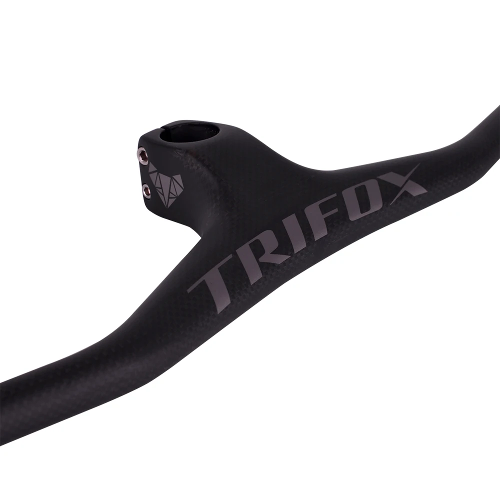 Руль велосипедный TRIFOX MTB 17/2 градусов цельная форма со стержнем 3K черный матовый 600