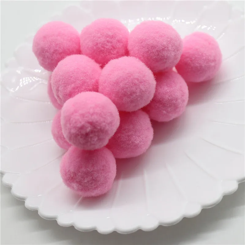 Wholesale 25mm Pompoms Soft Pom Poms Fur Ball Arts Toys Crafts DIY Apparel Sewing Fabric Supplies Wedding Home Decoration | Дом и сад