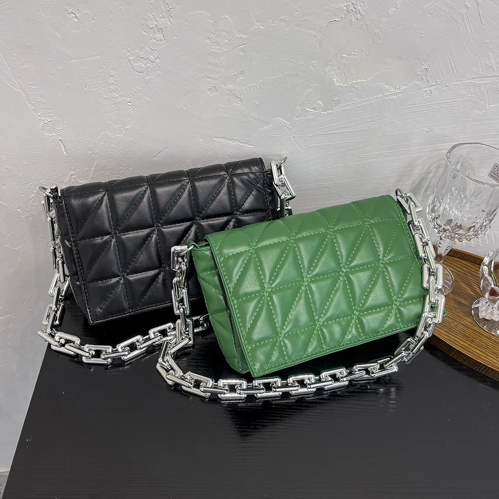 Женская сумка-клатч из мягкой кожи на цепочке | Багаж и сумки