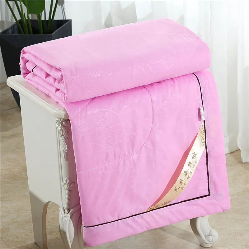 

Summer Air-conditioning Room Quilt Soft Breathable Throw Blanket Thin Comforter Bed Cover Silk Feels Bedspread Coverlet