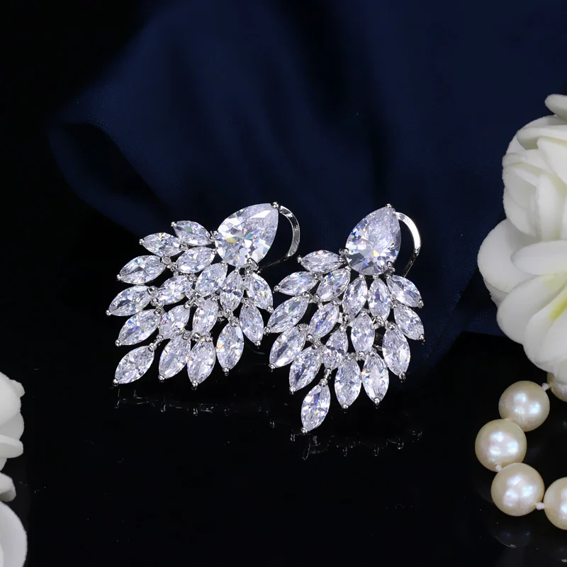 Женские серьги гвоздики с серебряным покрытием 4 цвета на выбор яркие свадебные в