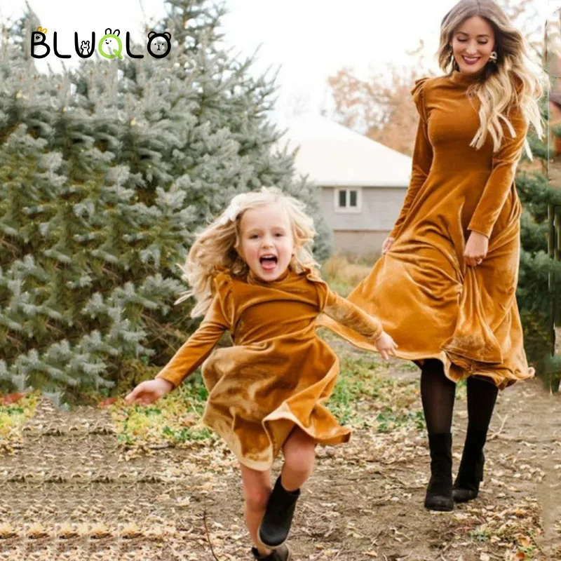 Модель 2021 года подходящая одежда для мамы и дочки Модное Новое платье ребенка