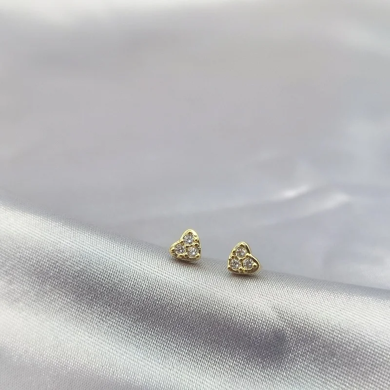 

Fashion Mini Heart Stud Earring Gold Color Zircon 925 Silver Needle Earrings Girl Women Jewellry Piercing Gift New Arrival 2021