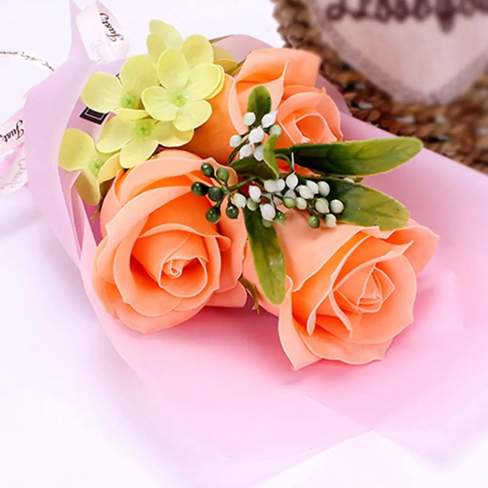 Три букет роз на День святого Валентина подарок день рождения для бойфренда мать