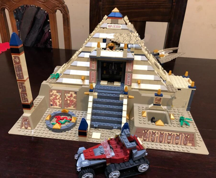 Строительные кирпичи Египетские пирамиды ищет король скорпионов 827 шт.