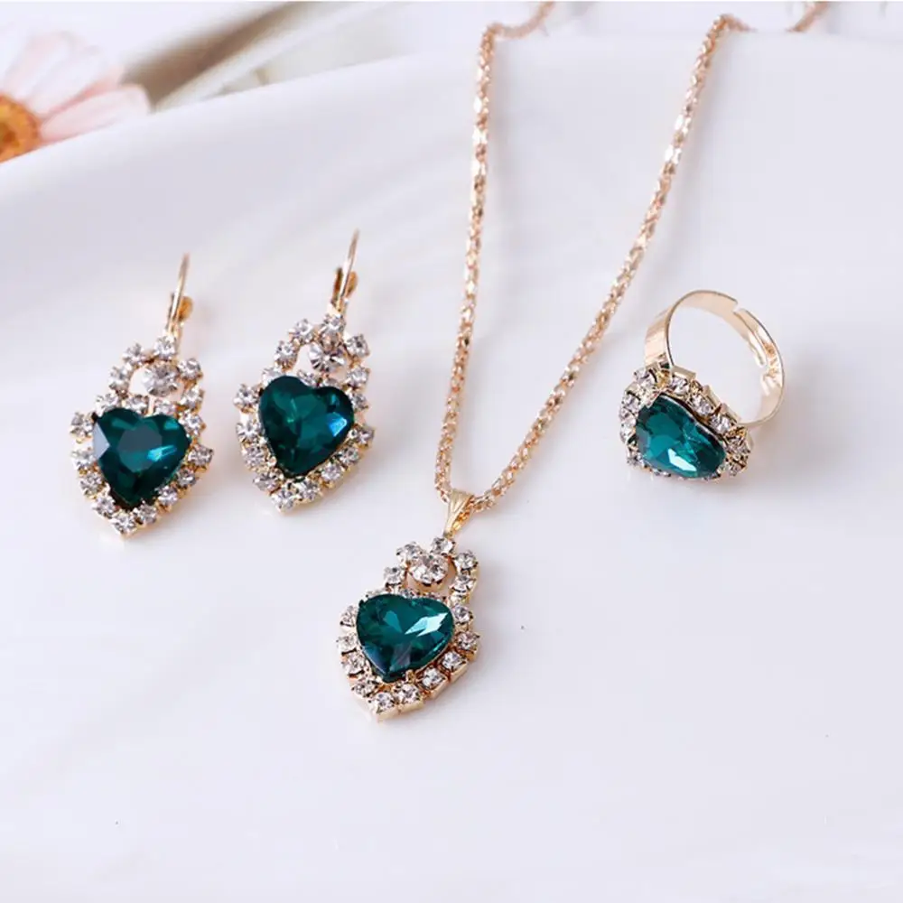 

Women Heart Shape Rhinestone Pendant Necklace Levers Back Earrings Ring Jewelry