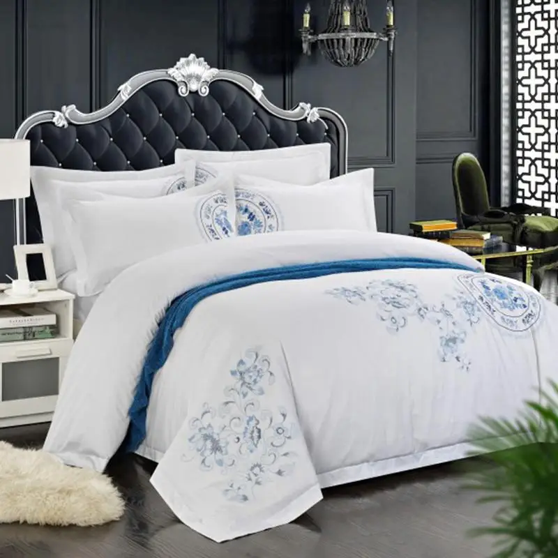 

42 100% Cotton White Embroidered Bedding sets 4/6Pieces White Hotel Bedsheet set Duvet cover Pillow shams Double King Queen size