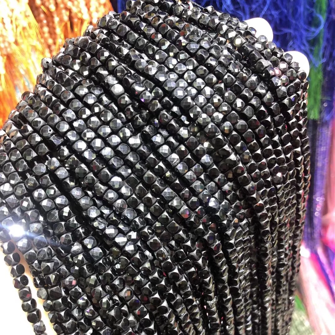 Квадратные граненые черные бусины из натурального камня для изготовления