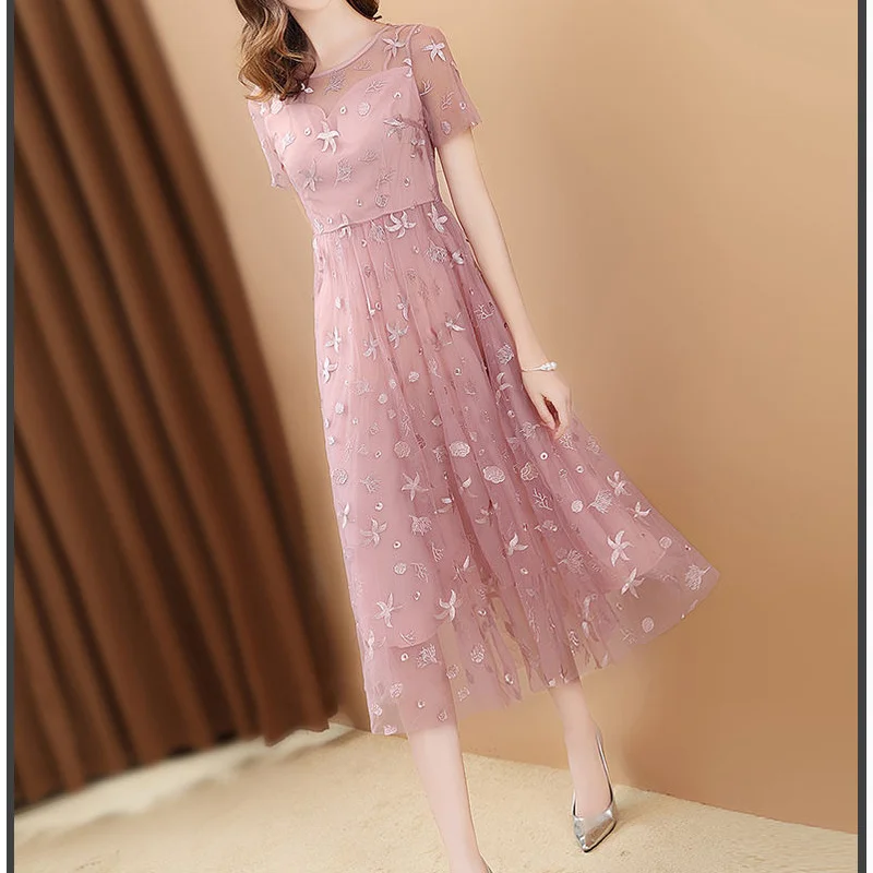 

Women 2021 New Fashion Round Neck Short Sleeve Slim Embroidery A-line Dress Elegant Mesh Dresses Vestidos De Mujer Y858