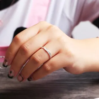 

Jewelry Korean Geometric Noodles Brushed Diamond Ring Open Couple Ring Ring QXR66