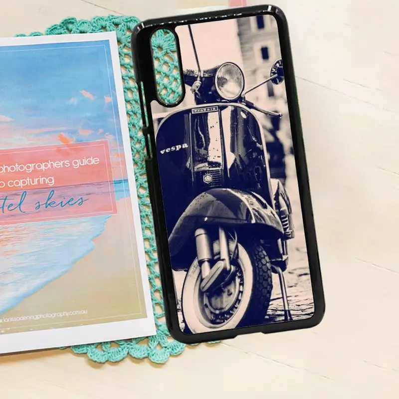 

Vespa Scooter fashion motorcycle Phone Case PC for iPhone 11 12 pro XS MAX 8 7 6 6S Plus X 5S SE 2020 XR luxury design shell