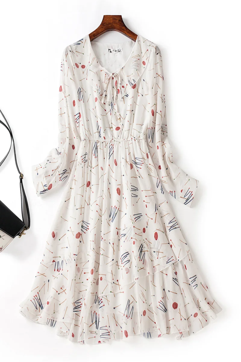 

Salt and Sweetness, Long Skirts, Dress, Temperament, Small and Gentle, Wind, Dating, Design, Little Skirt, Light Wind.