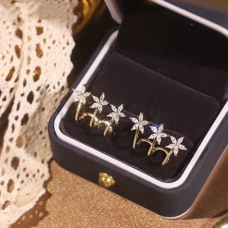 

Модные серьги с пятиконечными звездами для женщин, золотые блестящие серьги-гвоздики с цирконом, свадебные серьги, ювелирные изделия в Коре...