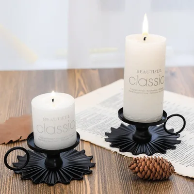 

Nordic Black Lace Candle Holder Flower Shape Retro Iron Candlestick Crafts Home Decoration Ornaments Photography Props