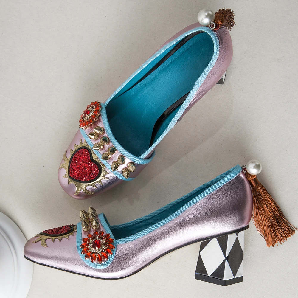 Модные женские 100% кожаные туфли на каблуке Комфортные со стразами весну и лето