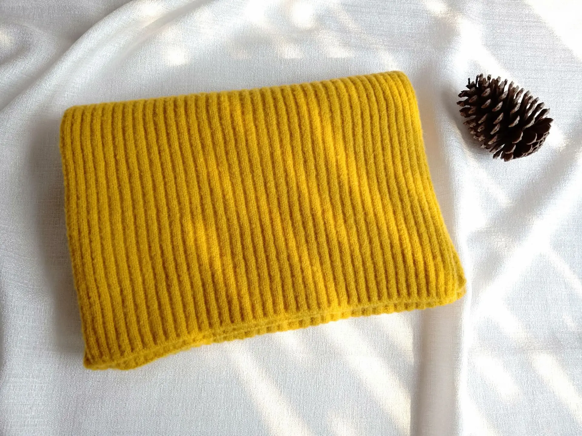 

Korean version of autumn winter pure color knitted scarf for couples in 2019,Thickened Super-Long Lady's Scarf cashmere scarf