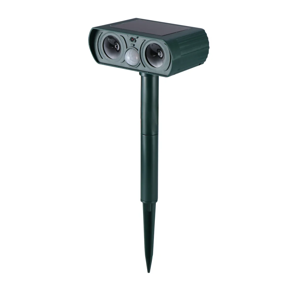 

Ultrasonic Outdoor Solar Animal Deterrent with Motion Sensor Flashing LED Light Waterproof Animal Scarer Repellent (Green)