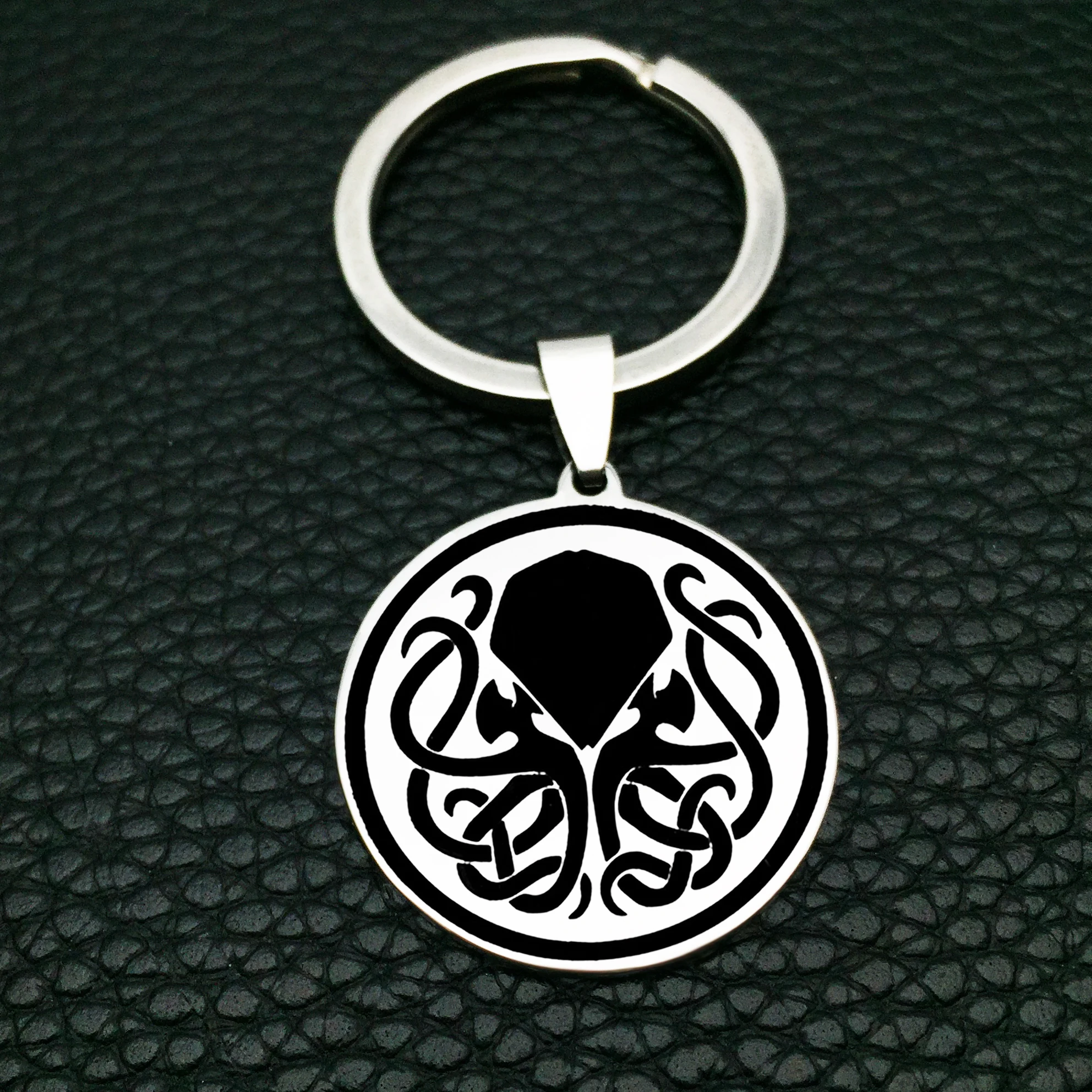 

Cthulhu Symbol Keychain New Listing Stainless Steel Keyring Llavero Jewelry for Friend YP7001