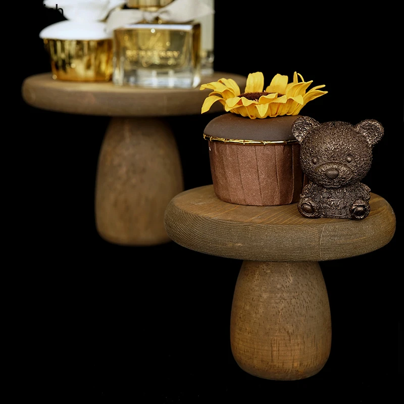 Подставка для торта в виде грибов диаметром 20 см скандинавский винтажный