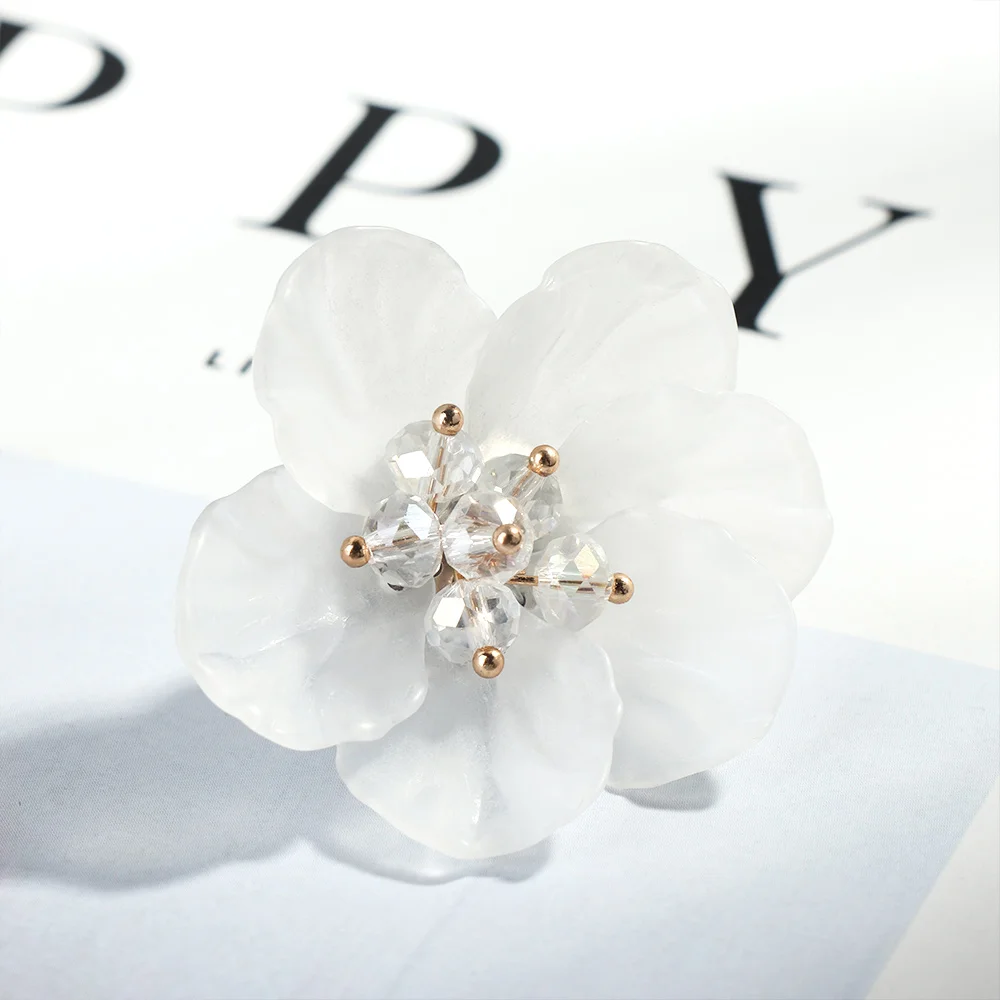 Женские серьги-гвоздики в форме цветка элегантные красивые серьги с кристаллами