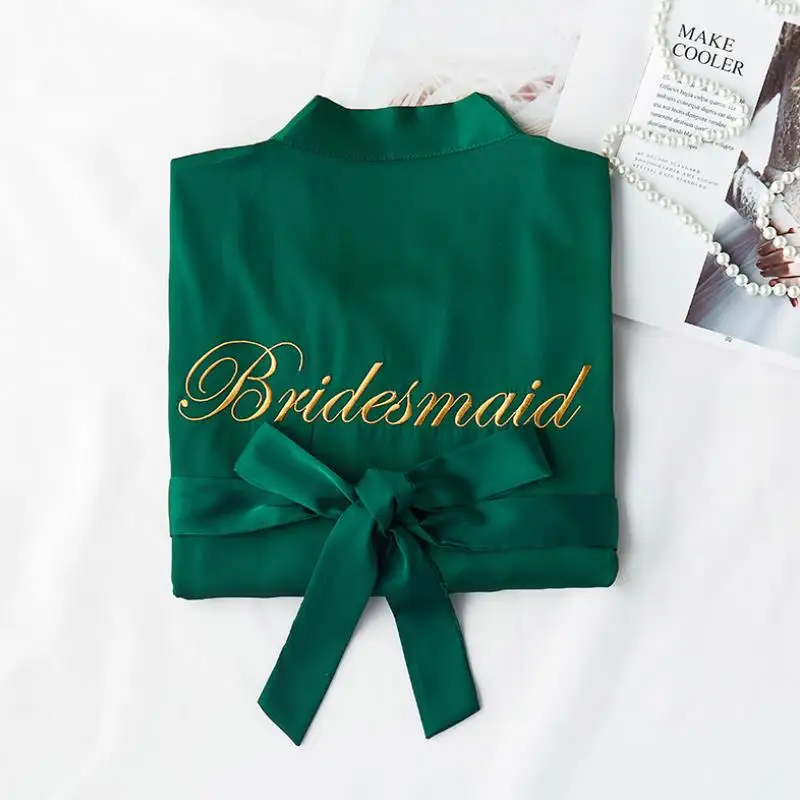 Green Bridesmaid Пижамы Халаты темно-розовый халат серебряная буква кимоно атласные пижамы Свадебный халат Подружка невесты, сестра Мать Свадебные платья кимоно - Цвет: Green Bridesmaid