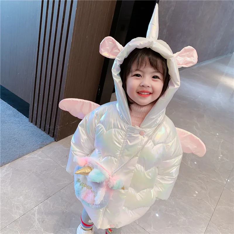 

2021 Winter Factory Price New Style Hot-selling Girls Kids Fashion Cute Wings Colorful Cotton Clothes Trend