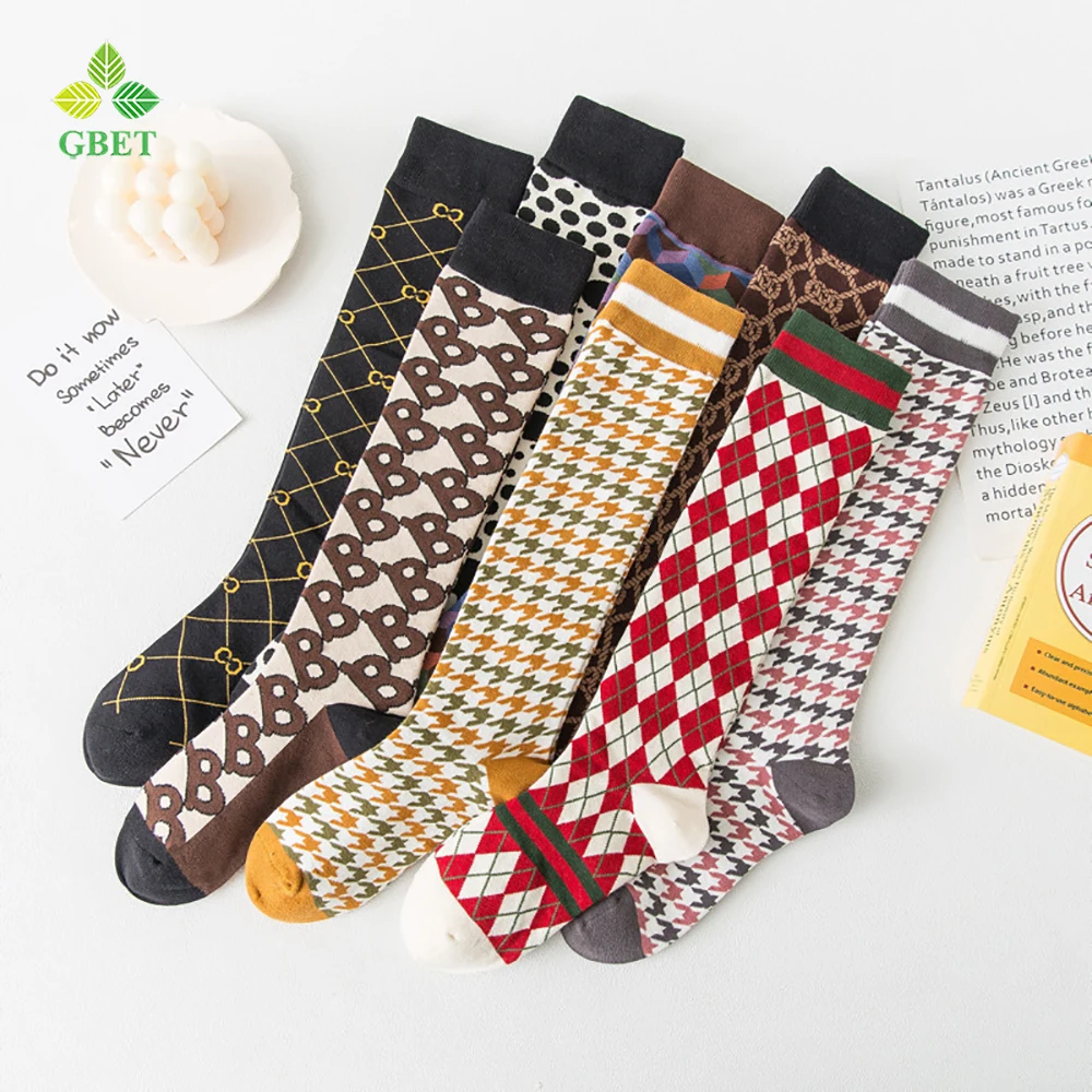 

1 пара длинных женских носков в стиле ретро в студенческом стиле, хлопковые осенне-зимние носки со стразами, модные носки в стиле Лолиты для ...