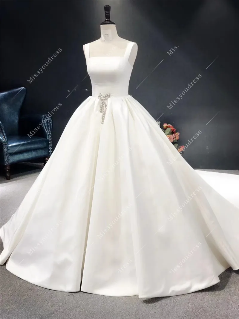 свадебное платье 2021 Newest High Quality Ivory Satin Strapless Ball Gown Floor Length with Train Bridal Wedding Dresses Veil