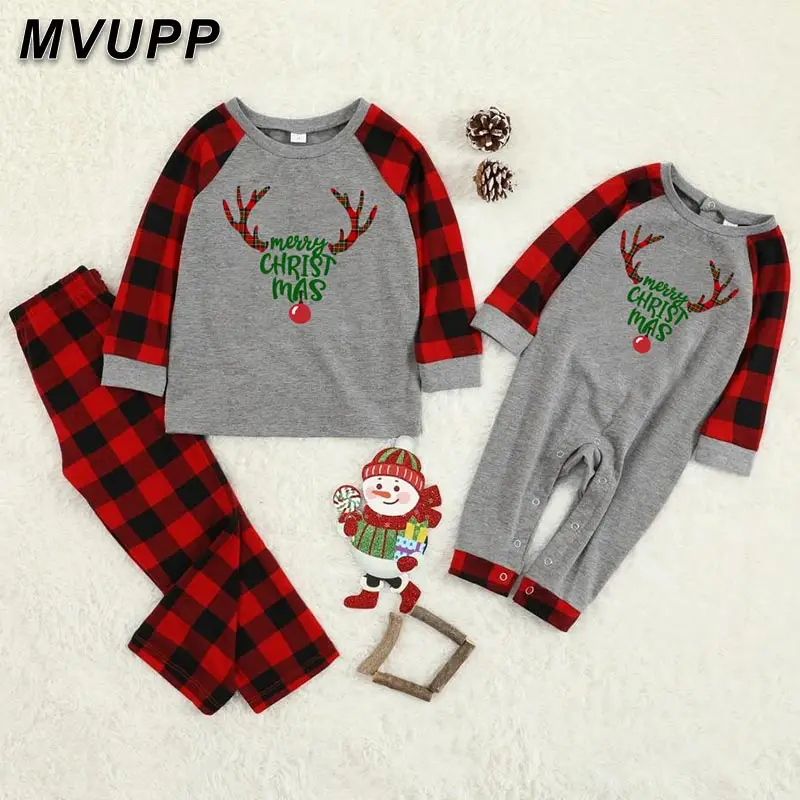Одинаковые пижамы с рождественским оленем для всей семьи одежда папы мамы сына и