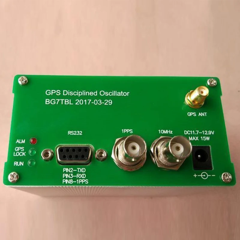 Сделано Bg7tbl 10 МГц GPS дисплей часы DO м выход квадратная волна с антенной