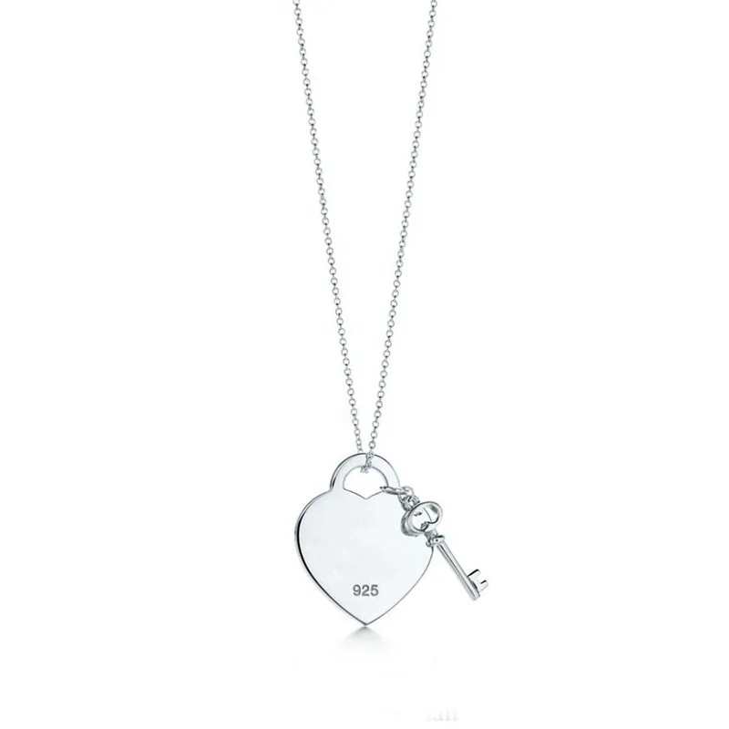 

TIF 2020 S925 Sterling Silver Heart-shaped Key Lock Pendant Necklace Exquisite Clavicle Chain For Girlfriend Romantic Gift