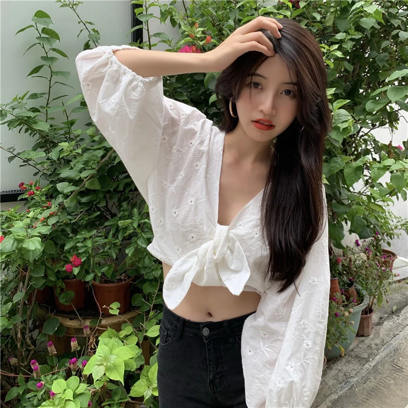 

Женские рубашки с короткой подкладкой и V-образным вырезом