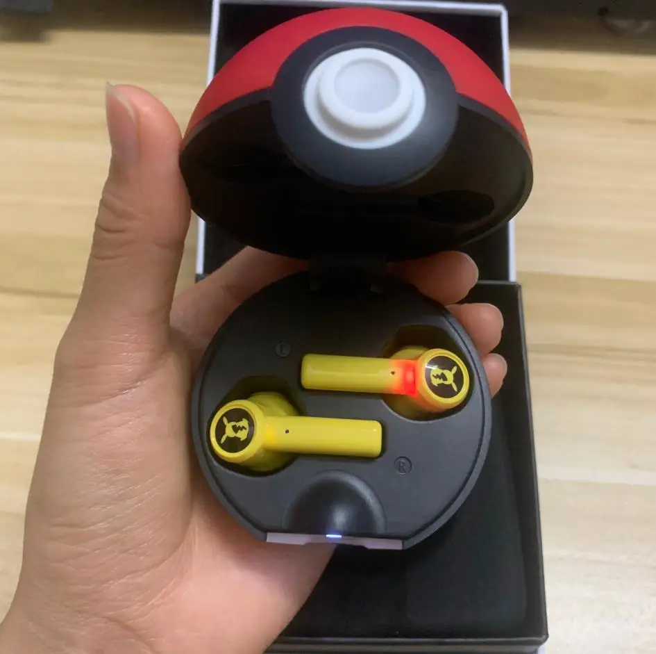 2021 Новая гарнитура Bluetooth Poké-Mon-Pikachu 5 0 наушники-вкладыши для геймеров зарядки Pokeball