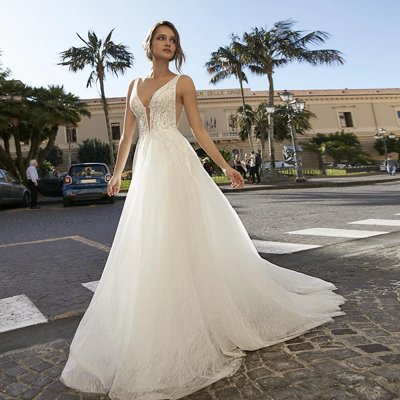 

2021 Vestidos De Novia Beach Wedding Dresses Stylish V Neck A Line Tulle Appliques Bohemian Beach Boho Bridal Gowns