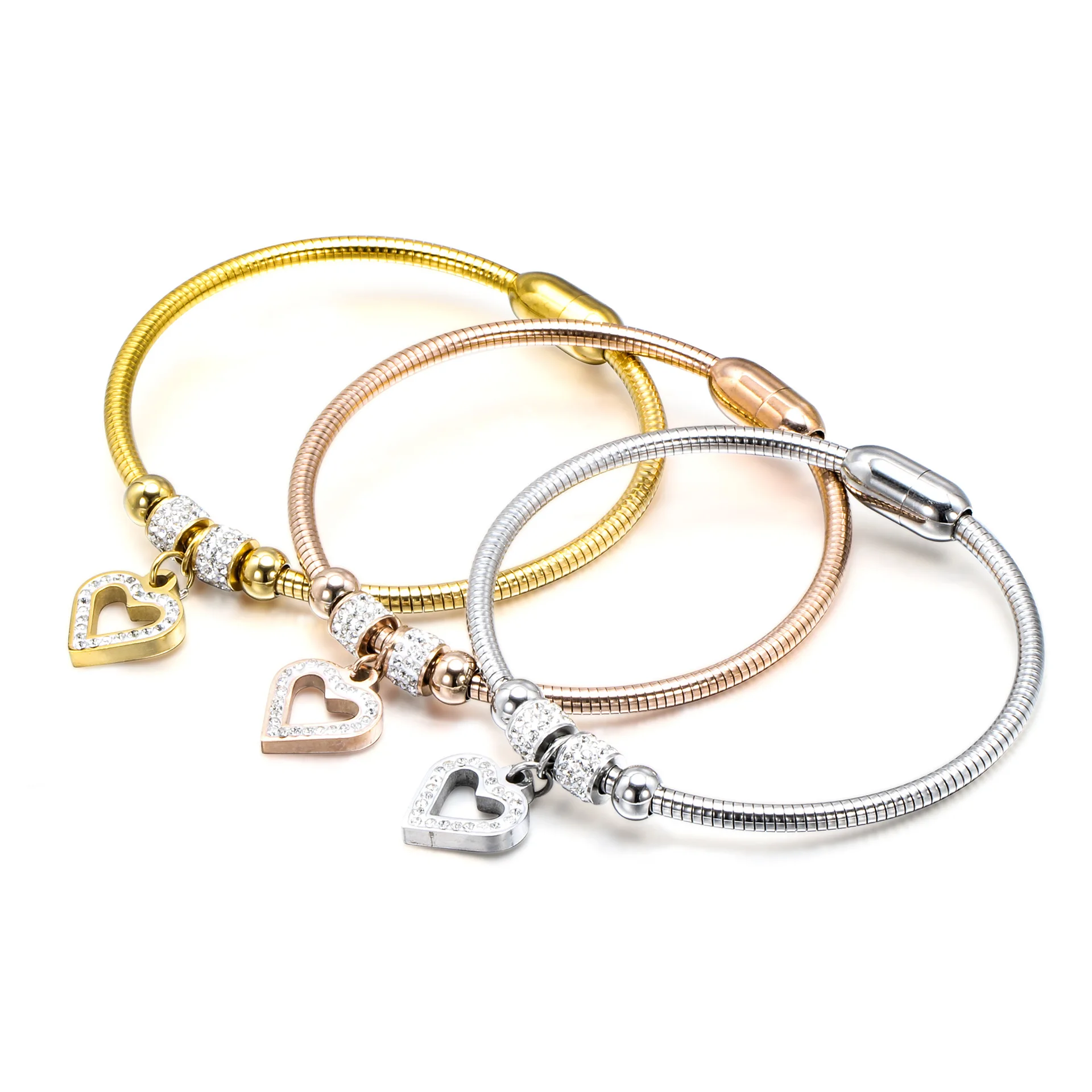 

Fashionable and Simple Peach Heart Stainless Steel Women's Bracelet with Diamond Magnet Buckle Charm Female Bangle Jewelry