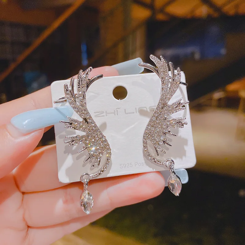 

New fashion beautiful ear clip earrings exaggerated style luxury exquisite temperament zircon earrings birthday gift jewelry