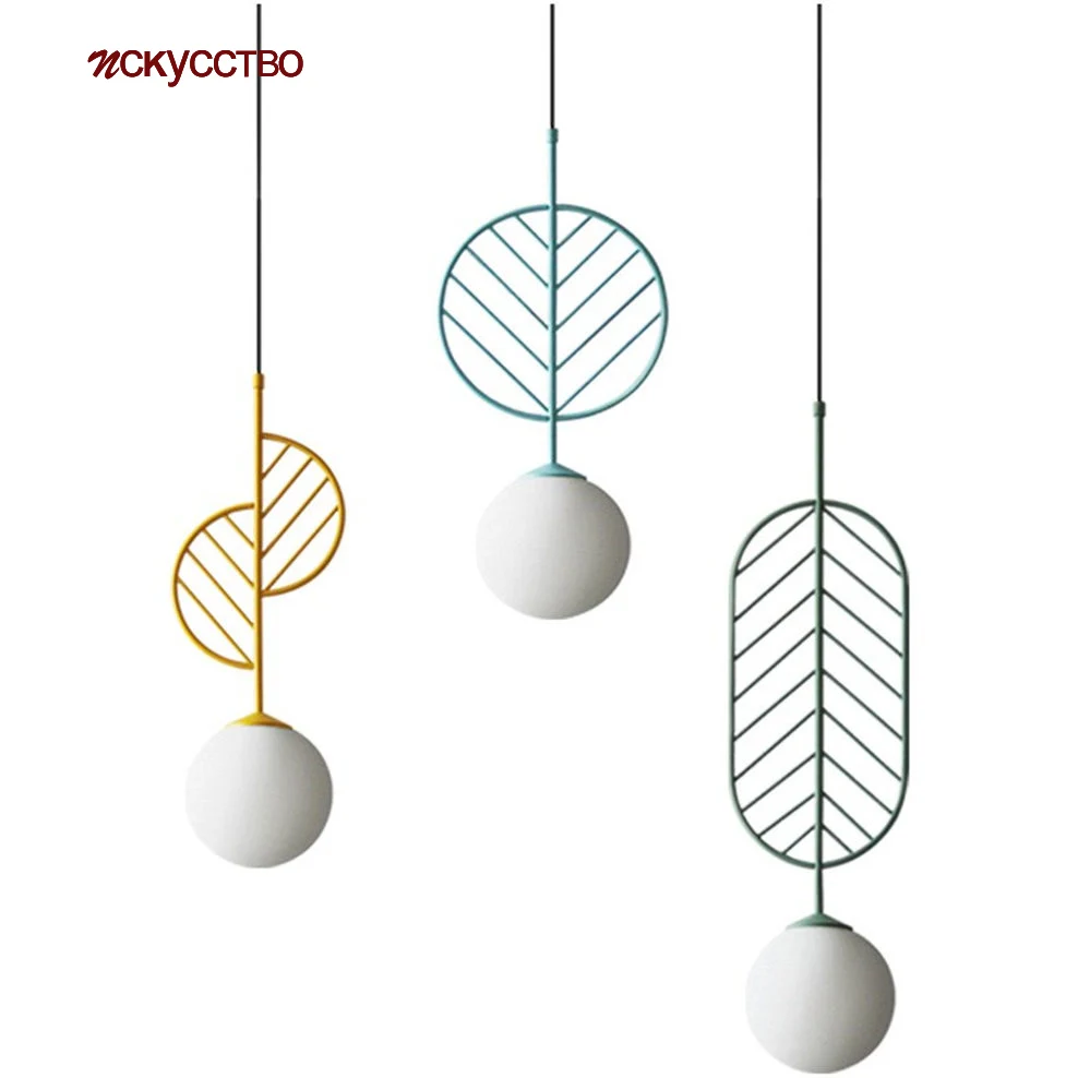 

Скандинавские красочные железные художественные белые шаровые подвесные светильники для столовой спальни Креативный дизайн Подвесная ла...