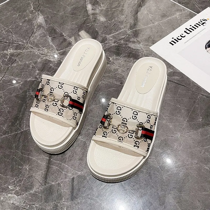 

2021 summer new thick-soled sponge cake with Korean version of net yarn female sandals all-match slippers breathable fairy
