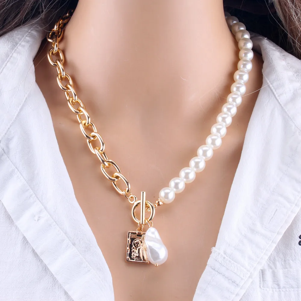 

Vintage Copper Snake Chain Baroque Pearl Portrait Square Brand Necklace Chain Necklace 2020 Women's Punk Jewelry Geometric Penda