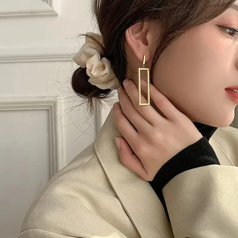 

Korean style high sense geometric earrings 2021 new retro unusual earrings