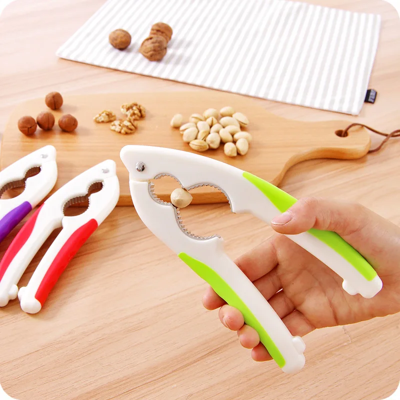 

Quick Nut Pecan Crack almond Walnut Pecan Hazelnut Hazel Filbert Nut Kitchen Nutcracker Sheller Clip Tool Clamp Plier Cracker