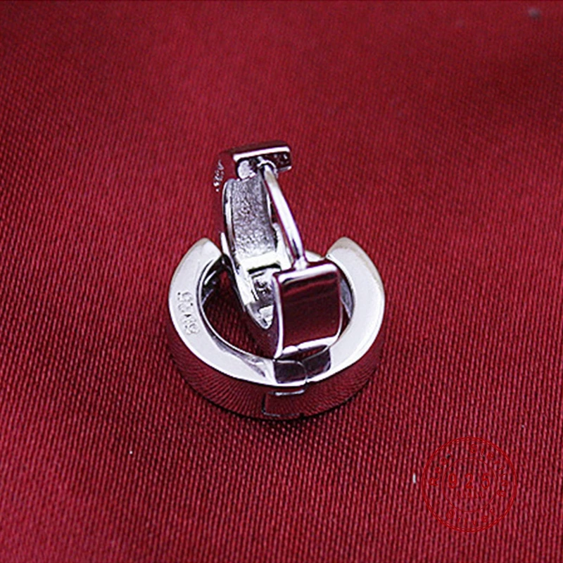 Женские серьги-гвоздики с гладкой поверхностью серебристого цвета | Украшения и