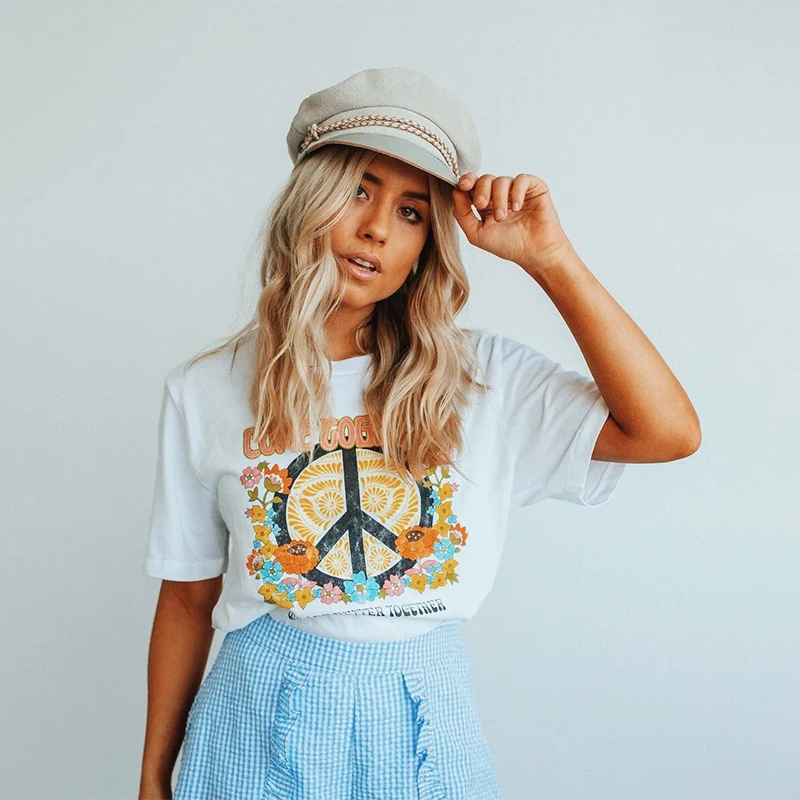 

Summer Casual O-neck Short Sleeve Vintage Printed T-shirts Women White Color Pullover Animal Print Loose Tee