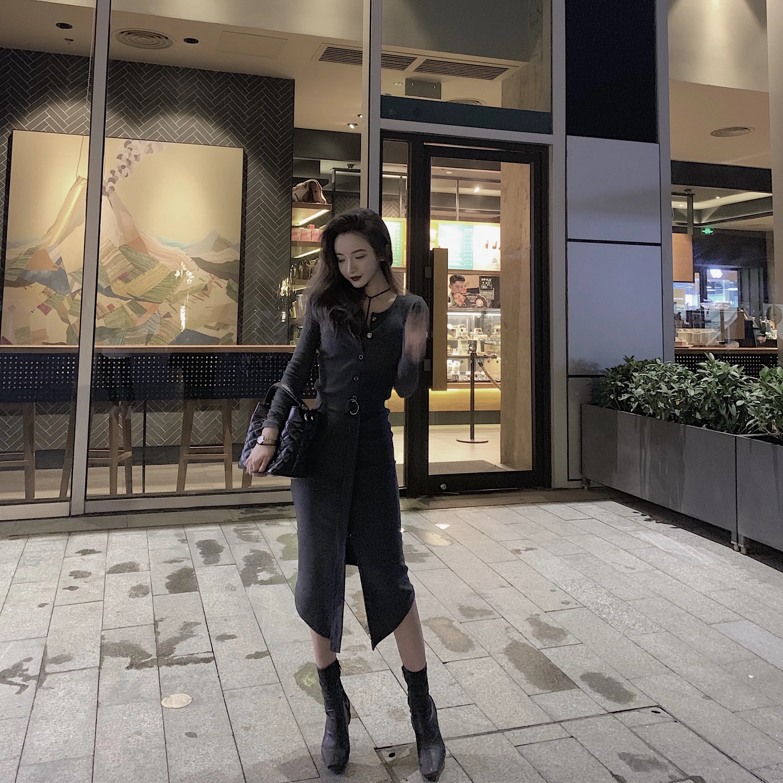 2020 весеннее женское трикотажное платье с поясом и длинным рукавом облегающее