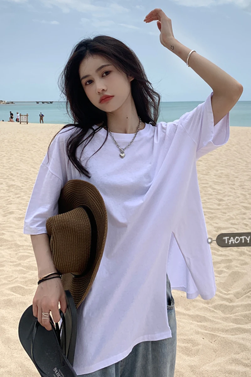 

White split short sleeve T-shirt female ins wet summer 2021 new easing han edition design feeling small joker coat