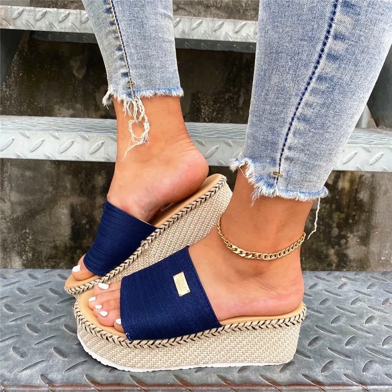 

Summer Women's Flip Flops 2021 New Fashion Leisure All-match Round Head Comfortable Open Toe Sandals Platform Shoes Womens Shoes