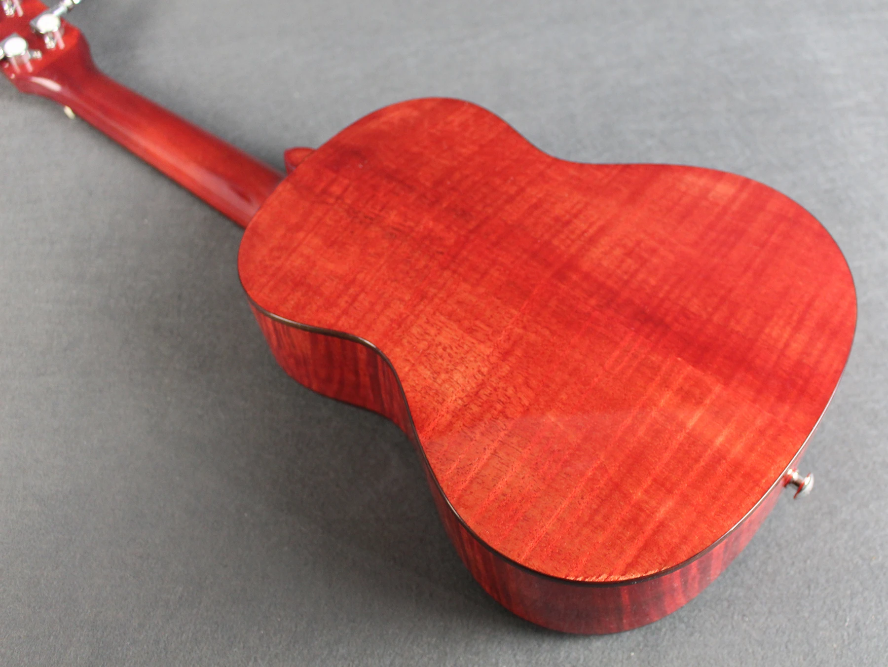 Концерт Гавайская гитара из красного дерева клена верх верхом обожжённого по