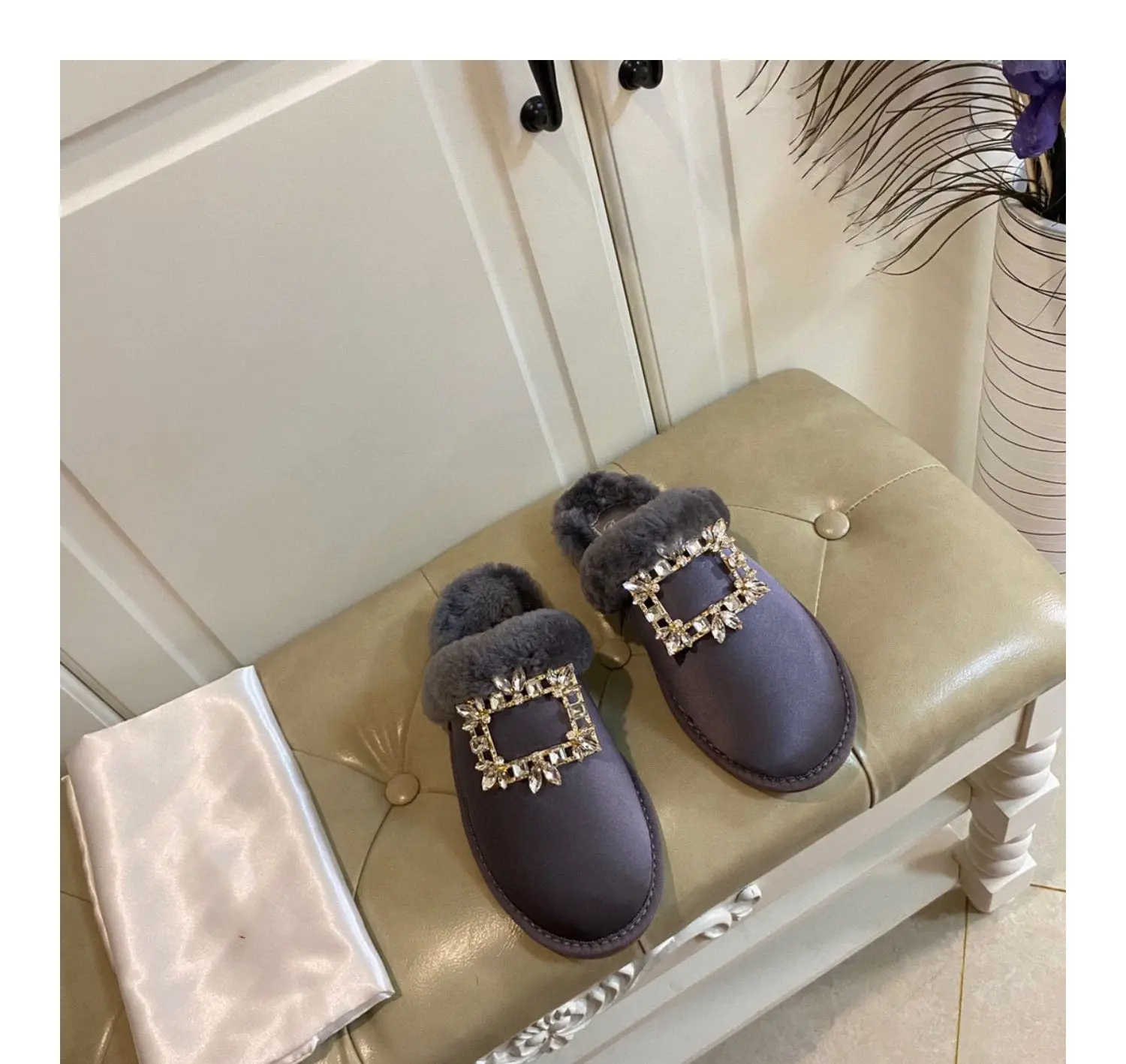 

Square Buckle Crystal Casual Woman Half-slippers Genuine Leather Comfortable Outside Wearing Mules Shoes 2021 Fashion Shoes