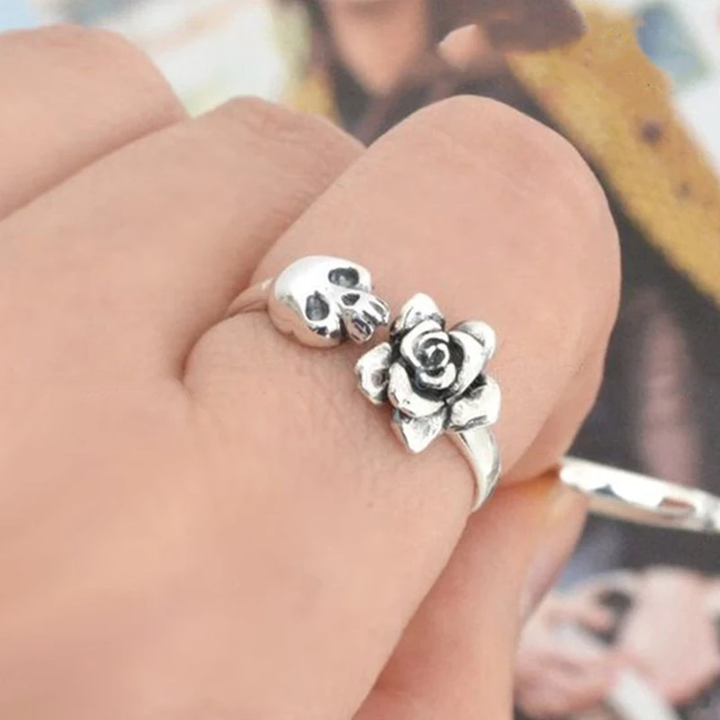 

Creative Vintage Silver Flower Skeleton Closed Ring for Women Punk Fashion Rose Skull Index Finger Ring Friends Jewelry Gift