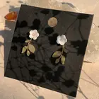 Южнокорейские ретро серьги ракушки цветы металлические листья S925 темпераментные серьги Модные приливы для женщин